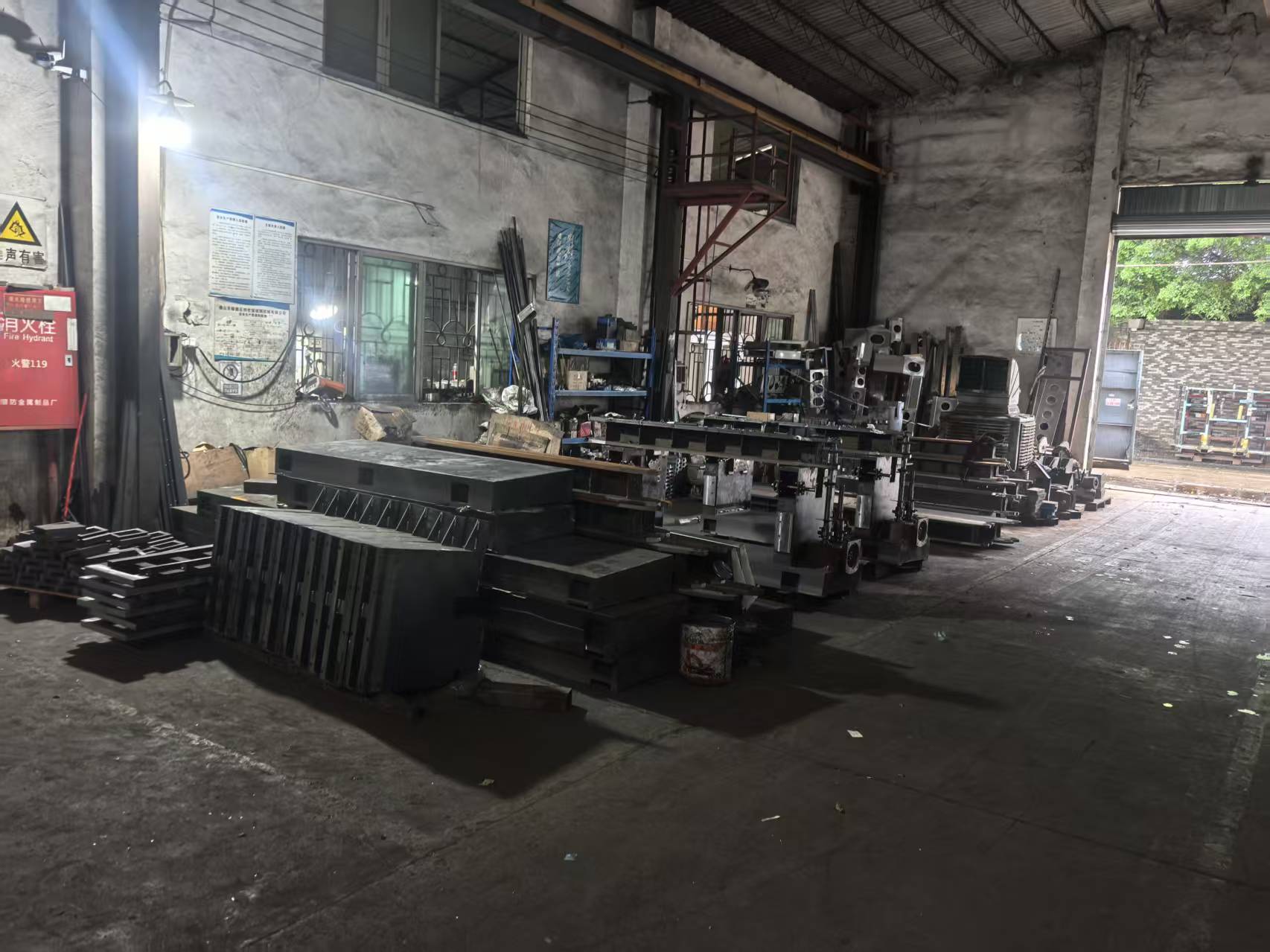 Automatic Glass Straight Line Edging Polishing Grinding Beveling Mitering Round Pencil Processing Edger Line Machine Machinery