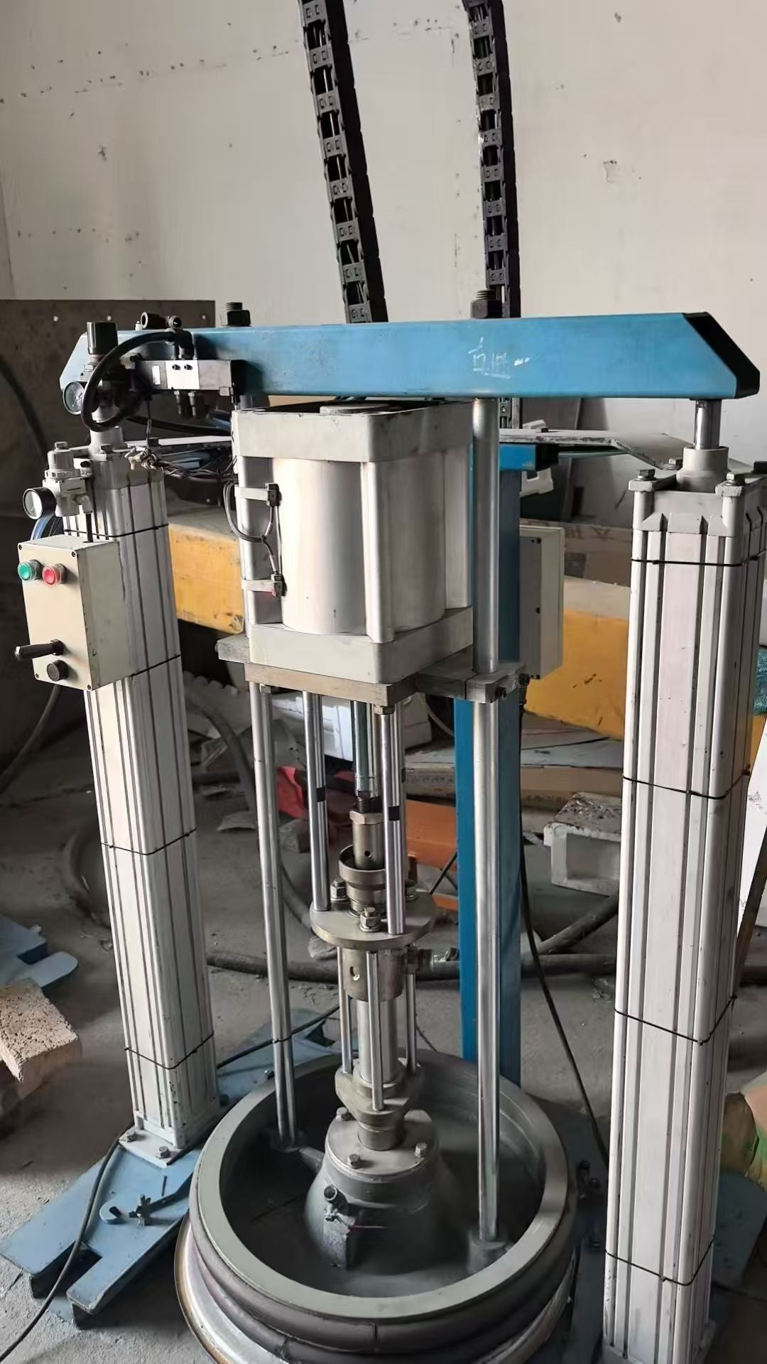 Second-hand refurbished machine HANJIANG IG LING, LTXH sealing line