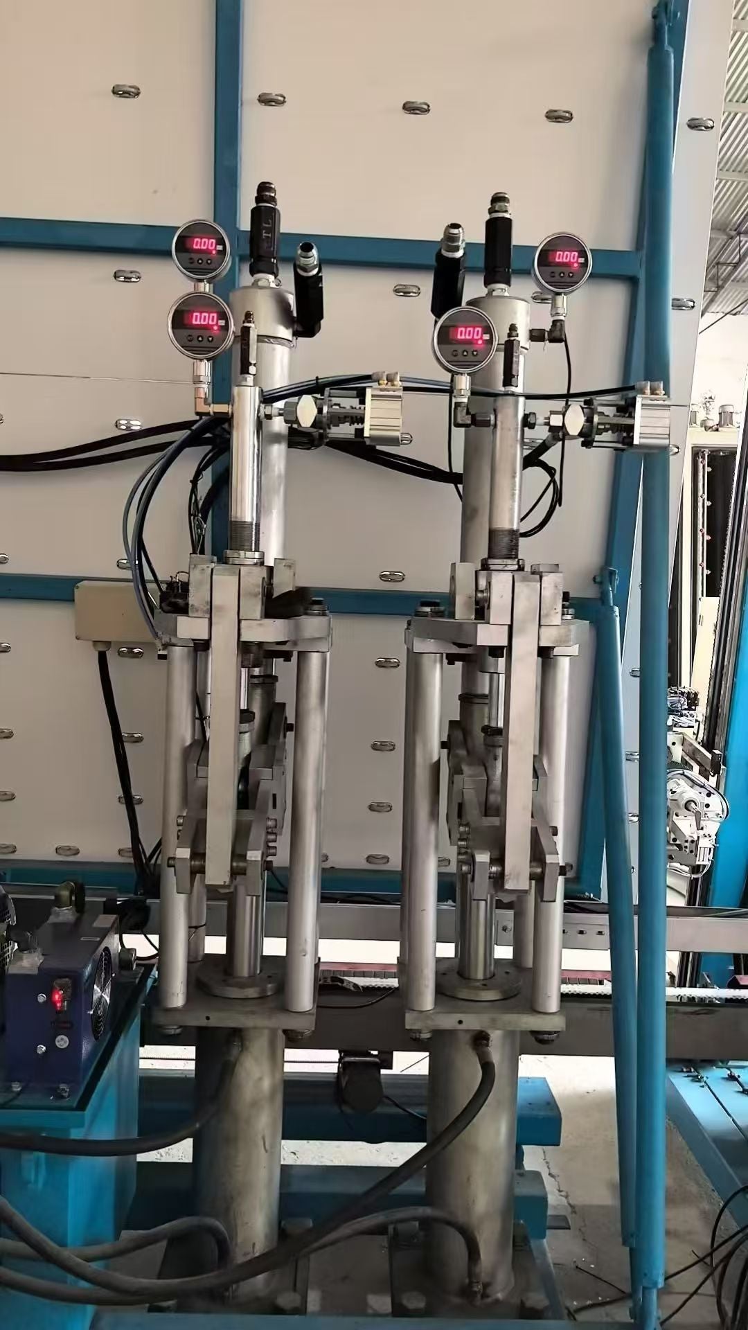 Second-hand refurbished machine HANJIANG IG LING, LTXH sealing line