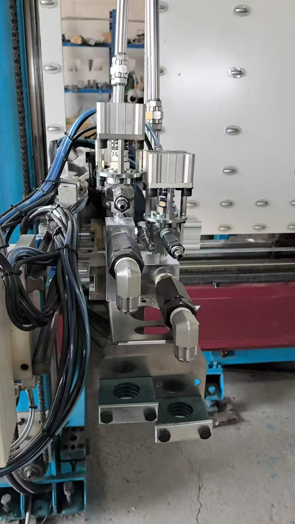 Second-hand refurbished machine HANJIANG IG LING, LTXH sealing line
